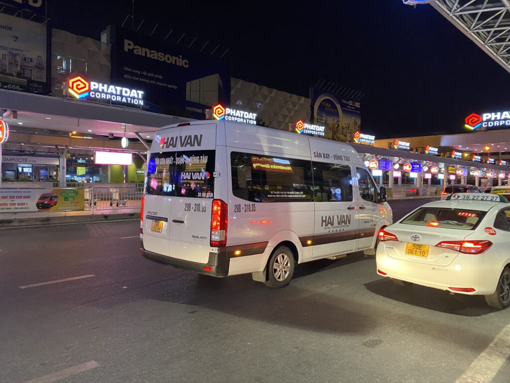 Đặt xe limousine Sân bay Tân Sơn Nhất về Vũng Tàu