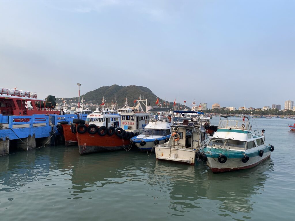 Cho thuê tàu thuyền tại Vũng Tàu